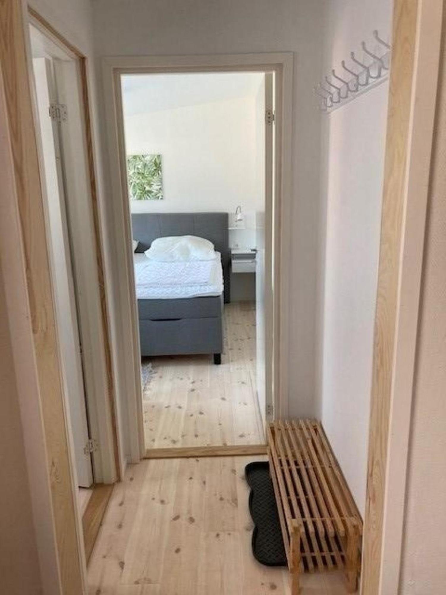 Ferienhaus In Tibro Mit Kleinem Garten Екстер'єр фото